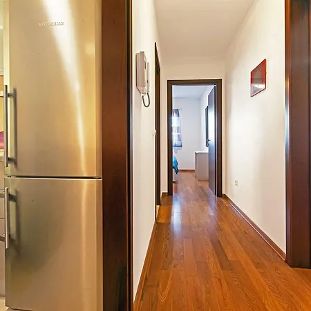 Free Beach Parking Apartment Makarska